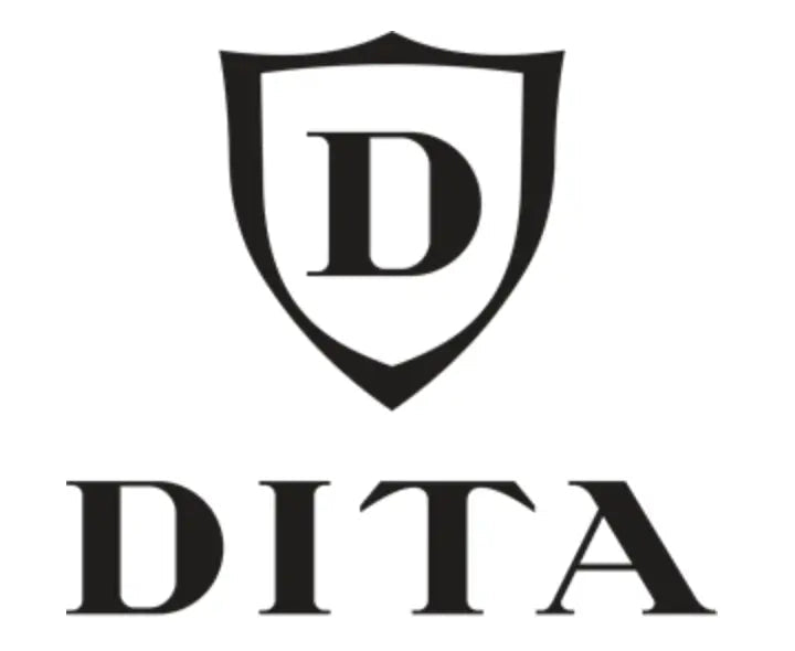 Logo Dita: bouclier noir avec la lettre D et l’inscription DITA.