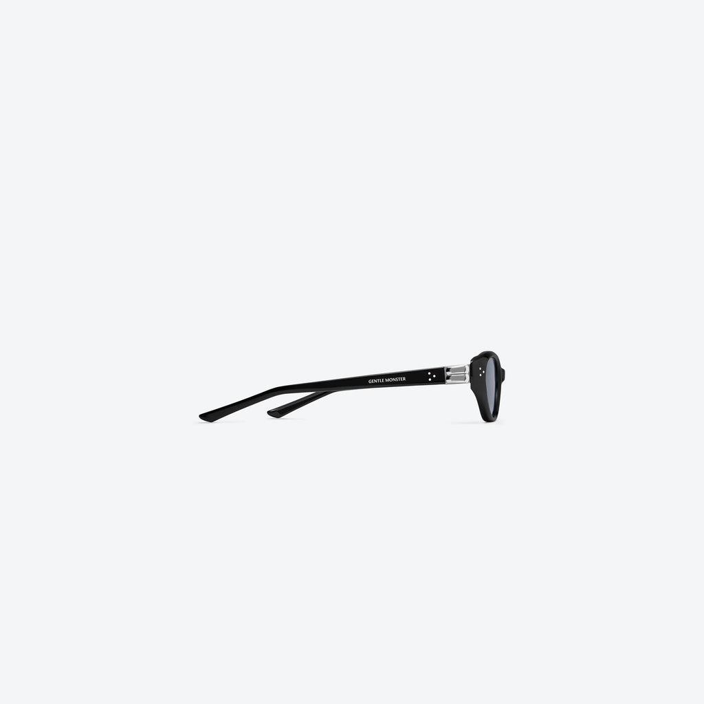 Gentle Monster Vanilla 01(SM) - Lunettes de Soleil Femme Cat-Eye Noir by Skyler Eyes